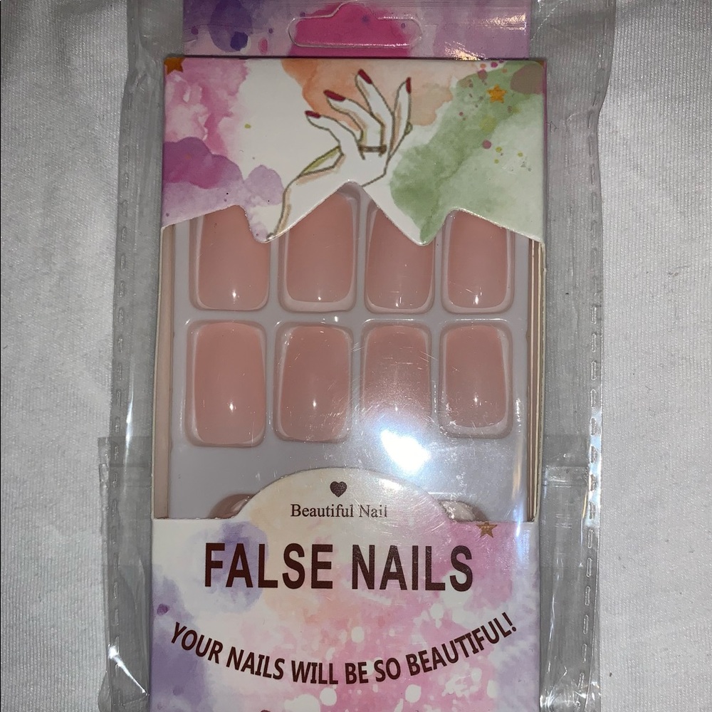 False Nails